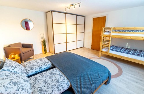 Flims Apartamento | Charmantes Apartment mit grossem Garten .Kids4free.