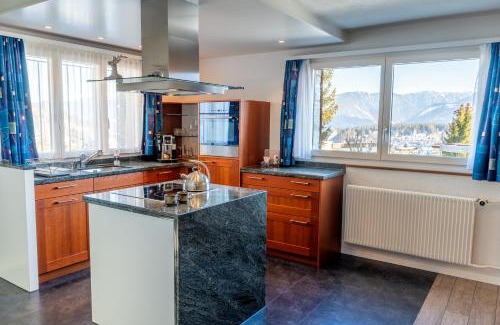 Flims Apartamento | Charmantes Apartment mit grossem Garten .Kids4free.