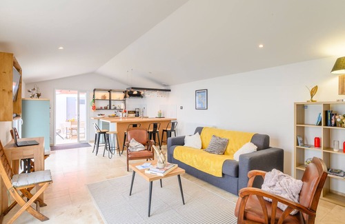 L'Epine Casa | Charme de Port Morin by Interhome
