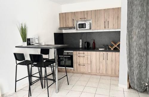 Villeneuve-les-Beziers Casa | Charme et Confort