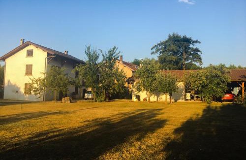 Saint-Simeon-de-Bressieux Casa | Charme et confort en Isère