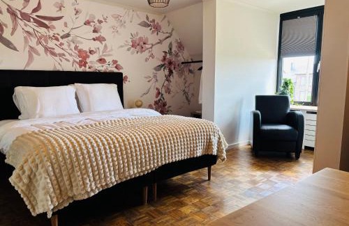 Hoeselt Hotel | Charme logies Kampernoelie