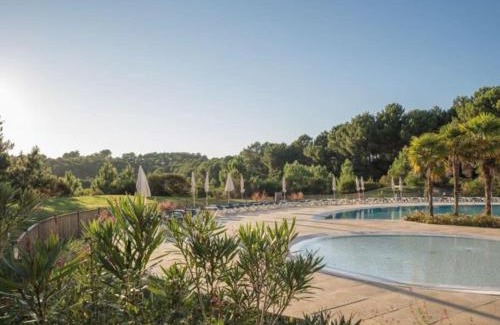 Biscarrosse Apartamento | Charme & Nature - 2 chambres, cosy, Lac, Golf, Piscine, Terrasse, Parking, 2 à 5 pers max
