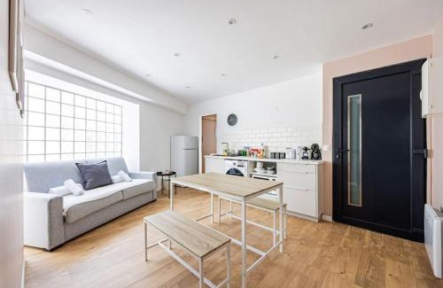 19th Arrondissement Apartamento | Charme Parisien 6 Personnes, 2 chambres, 19ème