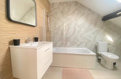 Brie-Comte-Robert Apartamento | Charment Duplex en Centre Ville