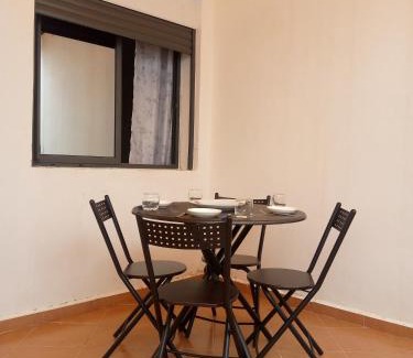 Agadir Apartamento | Charment studio avec parking sous sole gratuit