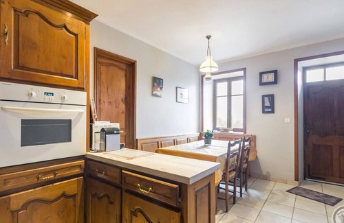 Bricqueville-la-Blouette Cabaña | Casa rural con spa, terraza y jardín en Bricqueville-la-Blouette
