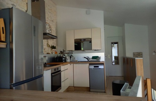 Saint-Georges-de-Didonne Casa | Bonita casa en el corazón del pueblo, a 100 metros de la playa y las tiendas.