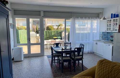 Saint-Georges-de-Didonne Apartamento | Charming ground-floor apartment 150m from the beach