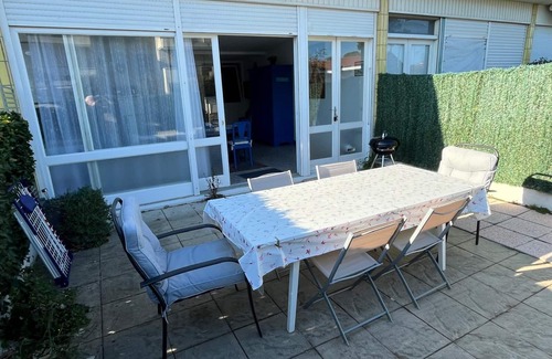 Saint-Georges-de-Didonne Apartamento | Charming ground-floor apartment 150m from the beach
