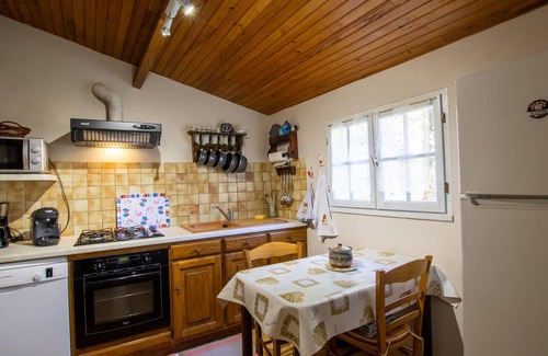 Saint-Marcel-du-Perigord Cabaña | Casa de Campo con Jardín, Chimenea y Barbacoa en un Tranquilo Pueblo Franco