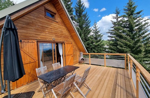 Saint-Michel-de-Chaillol Chalet De Esquí | Chalet equipado para 6 personas con chimenea y mascotas permitidas