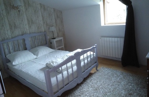 Sainte-Eulalie-de-Cernon Casa | Charming house in Medieval village