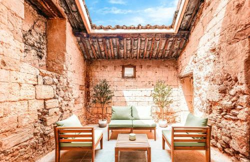 Saint-Restitut Casa | Charming Duplex In The Heart Of Drôme Provençale