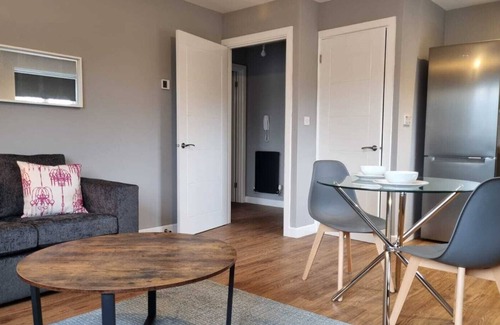 Knightcote Apartamento | Charming 1-bed Apartment Near Redditch Town Centre