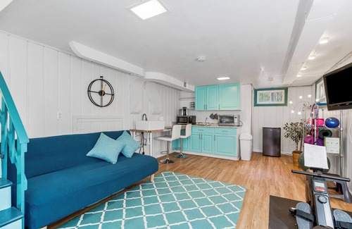 Prairie Village Apartamento | Charming 1-bedroom apartment with AC, WiFi in welcoming Prairie Village