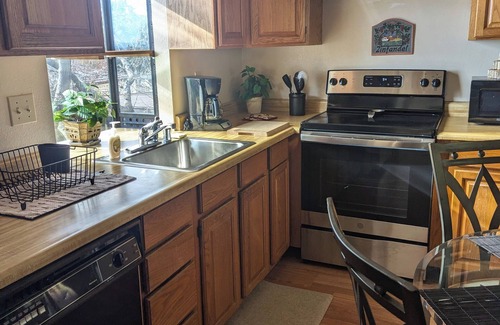 Castro Valley Apartamento | Charming 1-bedroom apartment in fabulous Castro Valley with WiFi