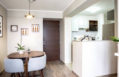 Surquillo Apartamento | Beautiful brand new apartment w/ Pool in the heart of Limas Financial District.