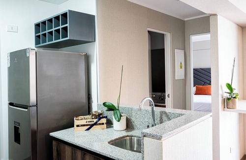 Surquillo Apartamento | Beautiful brand new apartment w/ Pool in the heart of Limas Financial District.