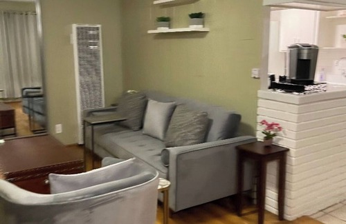 Harbor Apartamento | Charming 1-bedroom apartment with WiFi, AC in pleasant Long Beach