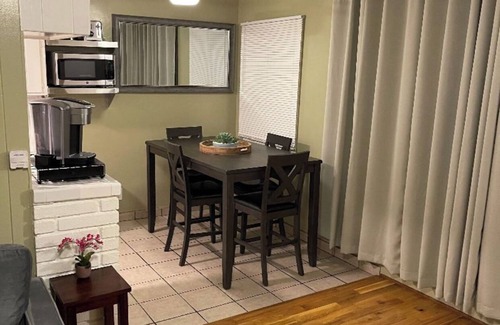 Harbor Apartamento | Charming 1-bedroom apartment with WiFi, AC in pleasant Long Beach