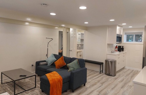 North Michigan Park Apartamento | Charming 1-bedroom apartment in fabulous Washington with WiFi, AC