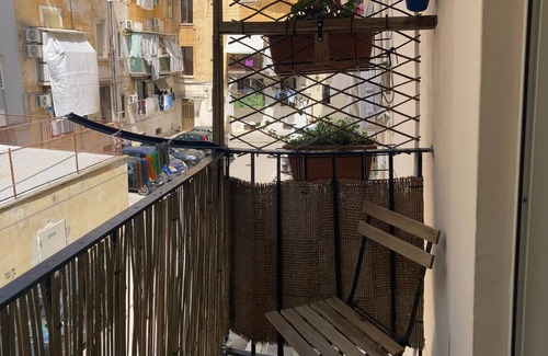 Municipio 1 Apartamento | Charming 1-bedroom apartment with AC, WiFi in enchanting Bari