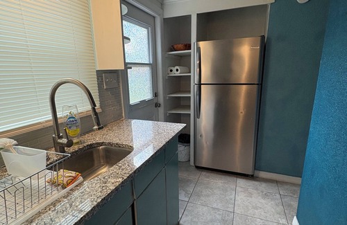 Inverness Cabaña | Charming 1-bedroom cottage pet/kid friendly