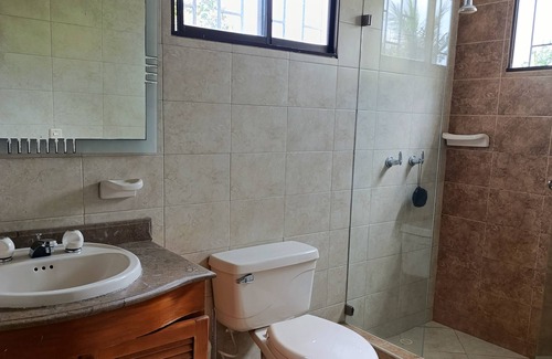 Suba Cabaña | Charming 1-bedroom home in wonderful Bogotá with WiFi