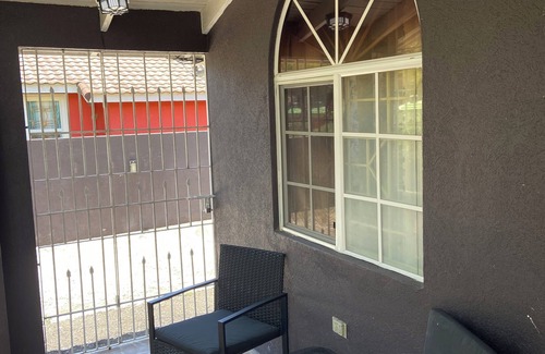 Falmouth Casa | Charming 1-bedroom house with AC, WiFi in welcoming Falmouth