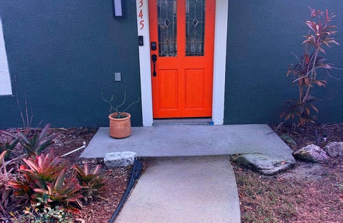 Clermont Casa | Charming 1-bedroom house with AC, WiFi in pleasant Clermont