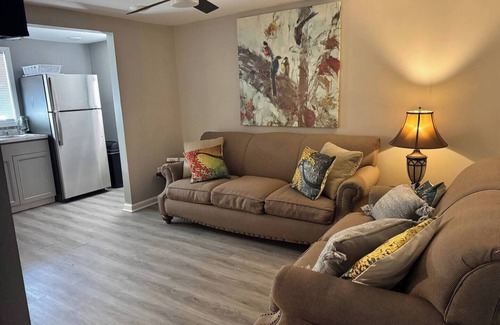 Sumter Casa | Charming 1-bedroom house with WiFi, AC in nice Sumter