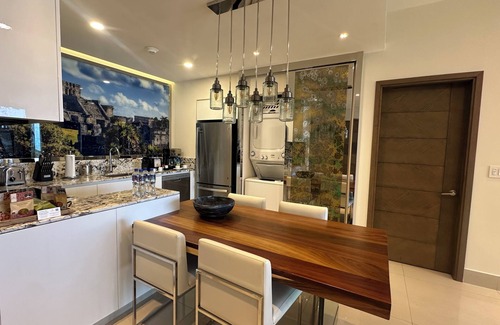 Cancún Complejo | Charming 1-bedroom resort with fitness room and AC in Cancún