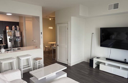 Downtown Apartamento | Charming 1-bedroom apartment in amazing Santa Monica with WiFi, AC