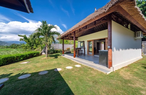 Kalisada Villa | Charming 1-bedroom villa in Buleleng 1 minute walk to beach