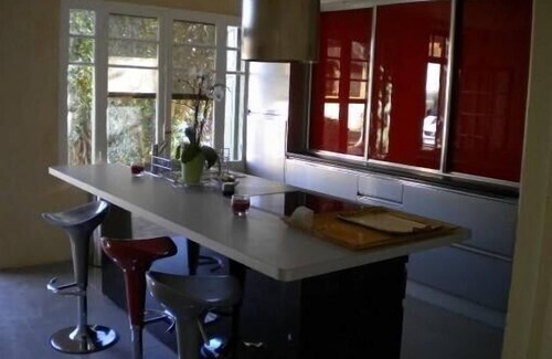 Saint-Etienne-du-Gres Otro | Encantadora casa de campo del siglo 19 en la Provenza Alpilles, soleado y espacioso