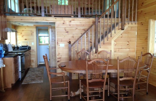 Murray Isle Cabaña | Charming 1000 Islands 4-bedroom cottage on Murray Isle, Clayton with WiFi access