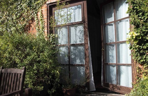 Newark Casa | Charming 18th Century Georgian Barn Conversion.