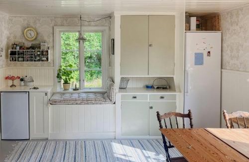 Norrtalje Casa | Charming 1900S Cottage In Billinge Village