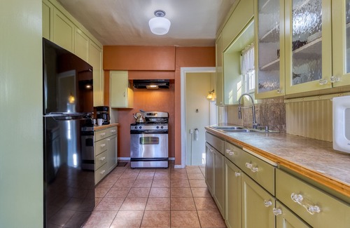 Walla Walla East Cabaña | Charming 1936 cottage in Walla Walla wine country.