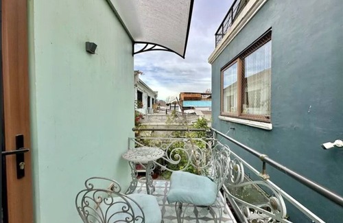 Barrio Italia Casa | Charming 1950’s house in Barrio Italia, Providencia, Santiago, Chile