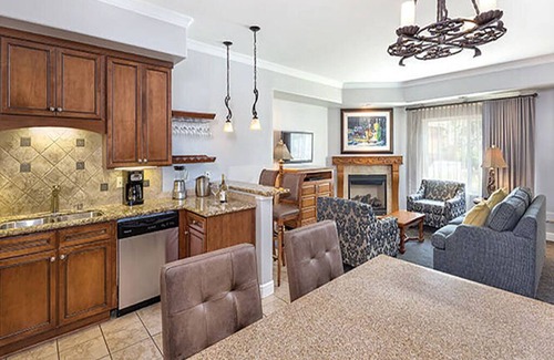 Napa Condominio | Charming 1Bed/1Bath in the delightful Napa, with AC, WiFi, Pool, & Fitness room!