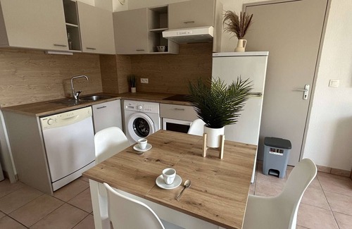 Gruissan Apartamento | Apartamento con Terraza, Piscina y Parking en Gruissan