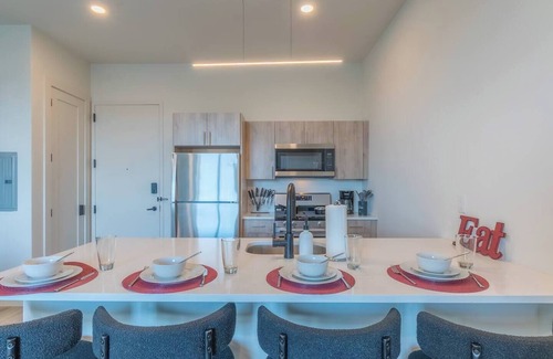 East Orange Apartamento | Charming 1BR Apt in East Orange w/ AC, WiFi! Close to Airport & Nickelodeon