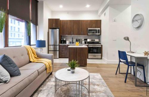 Downtown Newark Apartamento | Charming 1BR King Bed - Just 20 Minutes from NYC!