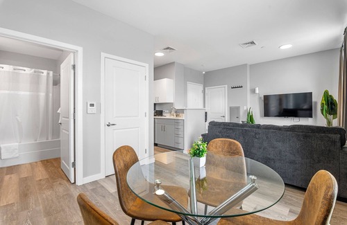 Everett Apartamento | Charming 1BR Near Encore 2378