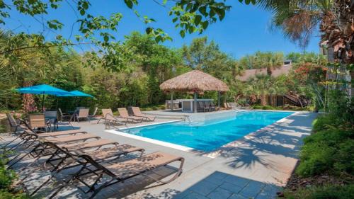 Barker Apartamento | Charming 1BR Oasis - Private, Gated, Pet Friendly