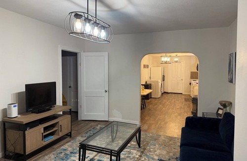 Capital View Casa | Charming 2-bdrm home in Little Rock with WiFi and AC