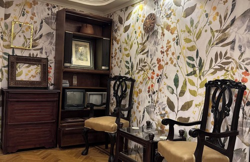 Abdin Apartamento | Charming 2-bedroom apartment with WiFi,AC in tranquil Cairo Governorate.CRDT-G11