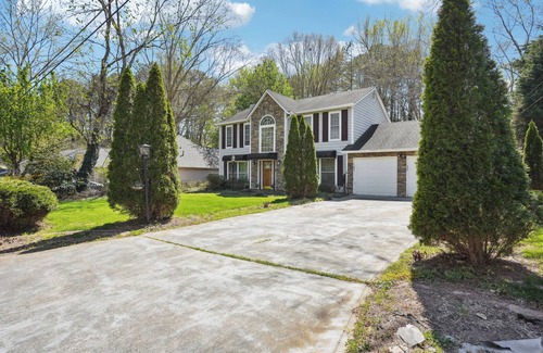 Stone Mountain Casa | Charming 2-bed/2.5-bath House in delightful Stone Mountain with Private Yard